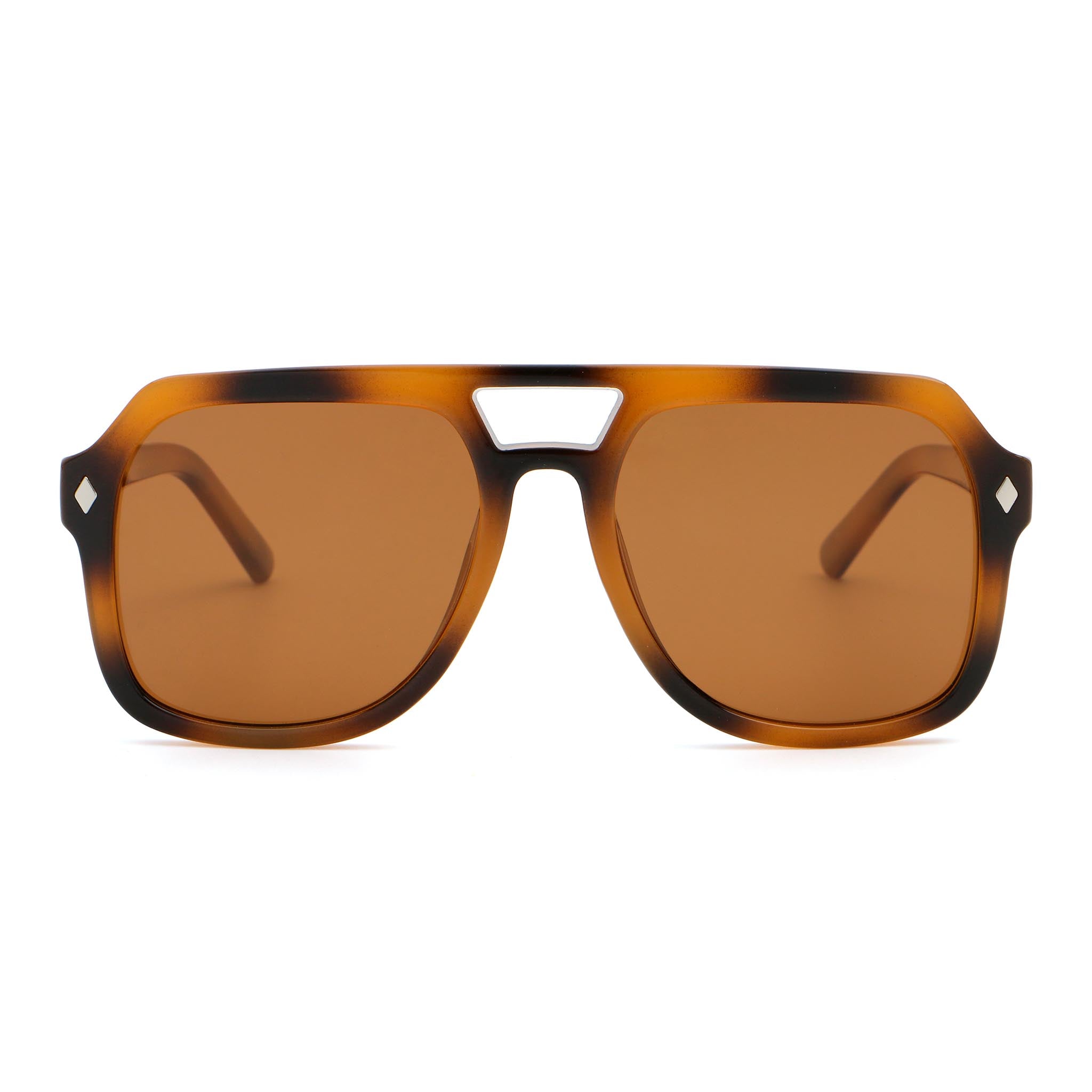 Sunglasses with tortoiseshell frame and brown lenses on a white background Main image