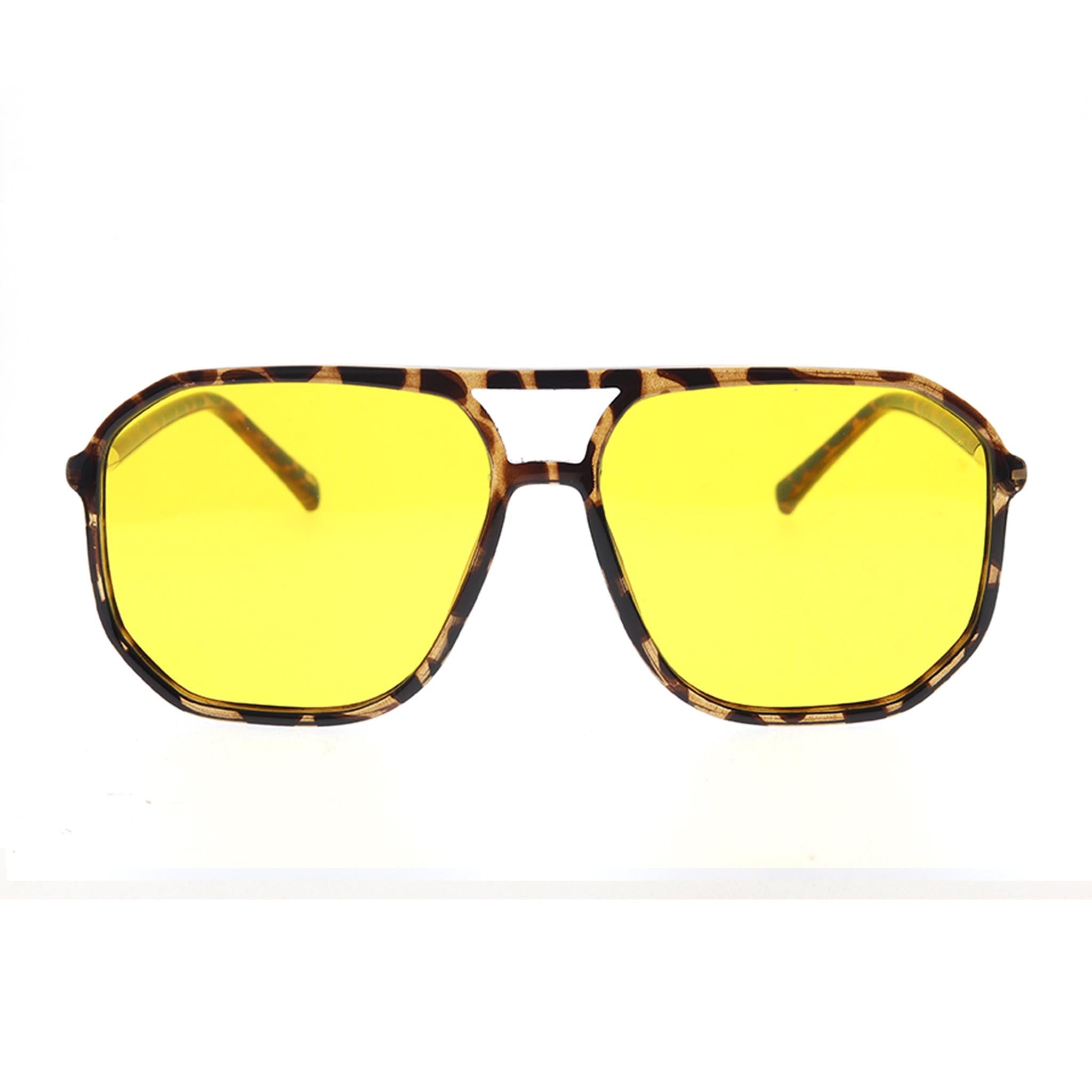Sunglasses with yellow lenses and tortoiseshell frame on a white background Main image